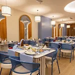 Moon Palace 5*