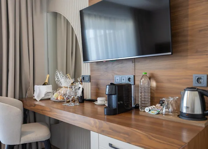 Moon Palace فندق أنطاليا