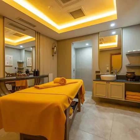 Moon Palace 5* Сіде