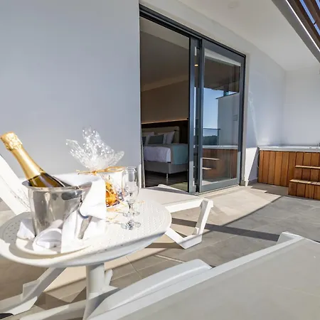 Ξενοδοχείο Moon Palace 5*